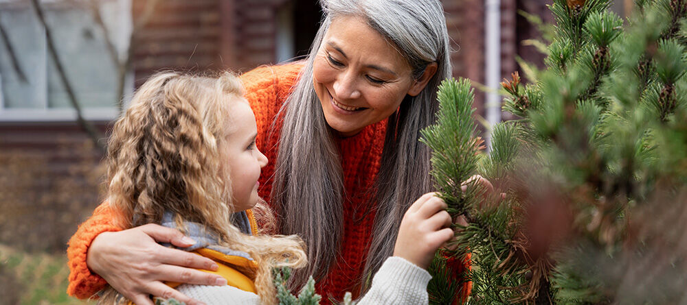 Give your Christmas tree a second life